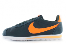 Nike Cortez Classic Azul Oscuro y Amarillas